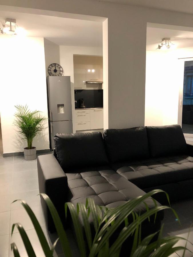 Apartment De 110m2 Au Centre De