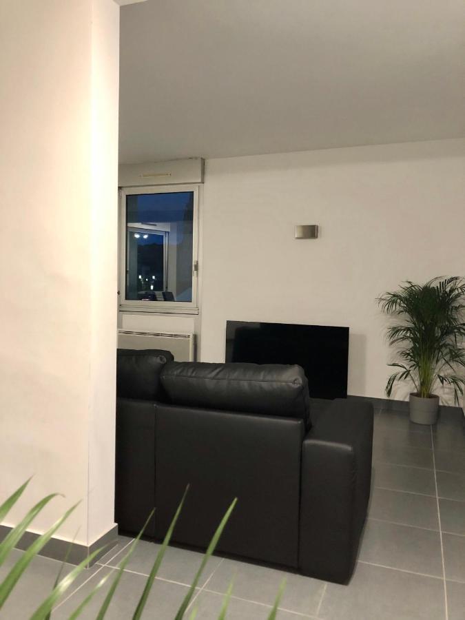 De 110m2 Au Centre De Apartment Cusset