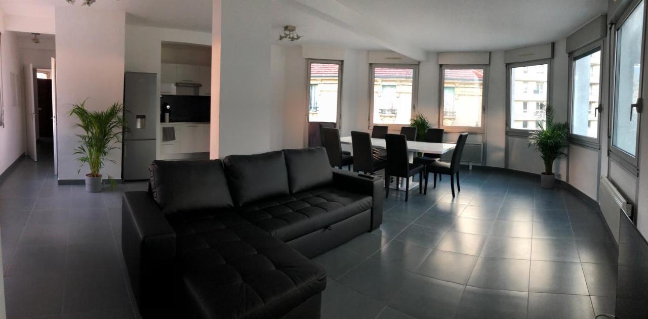 Apartment De 110m2 Au Centre De Cusset