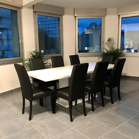 Appartement De 110M2 Au Centre De Cusset Exterior photo